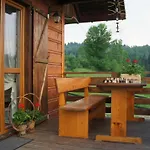 W Pewelce Lodge *