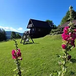 Lodge W Pewelce *