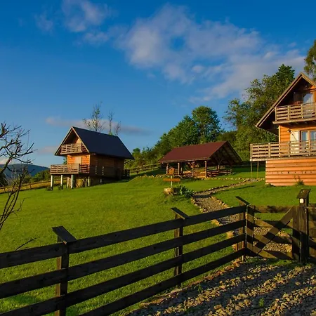Lodge W Pewelce *